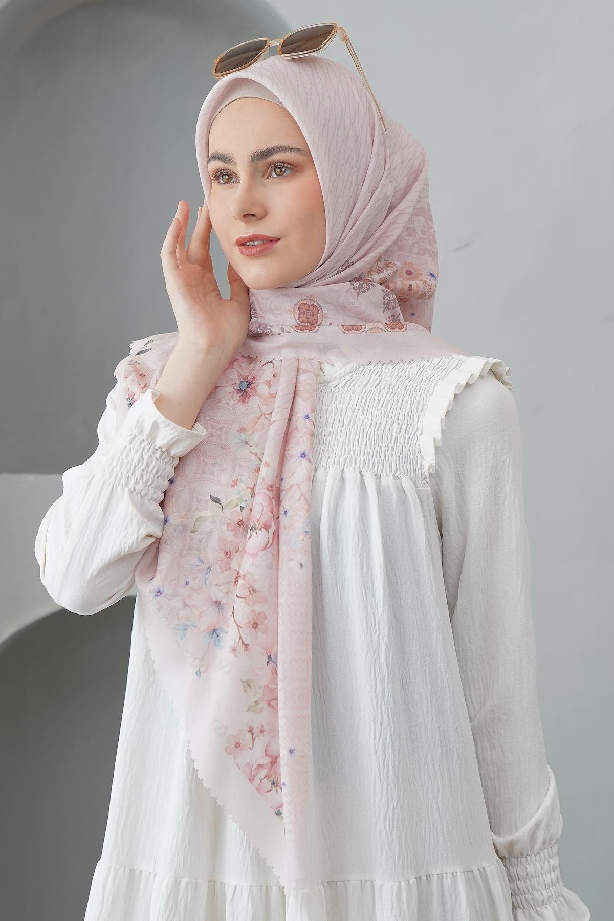 Hijab Collection Poethree