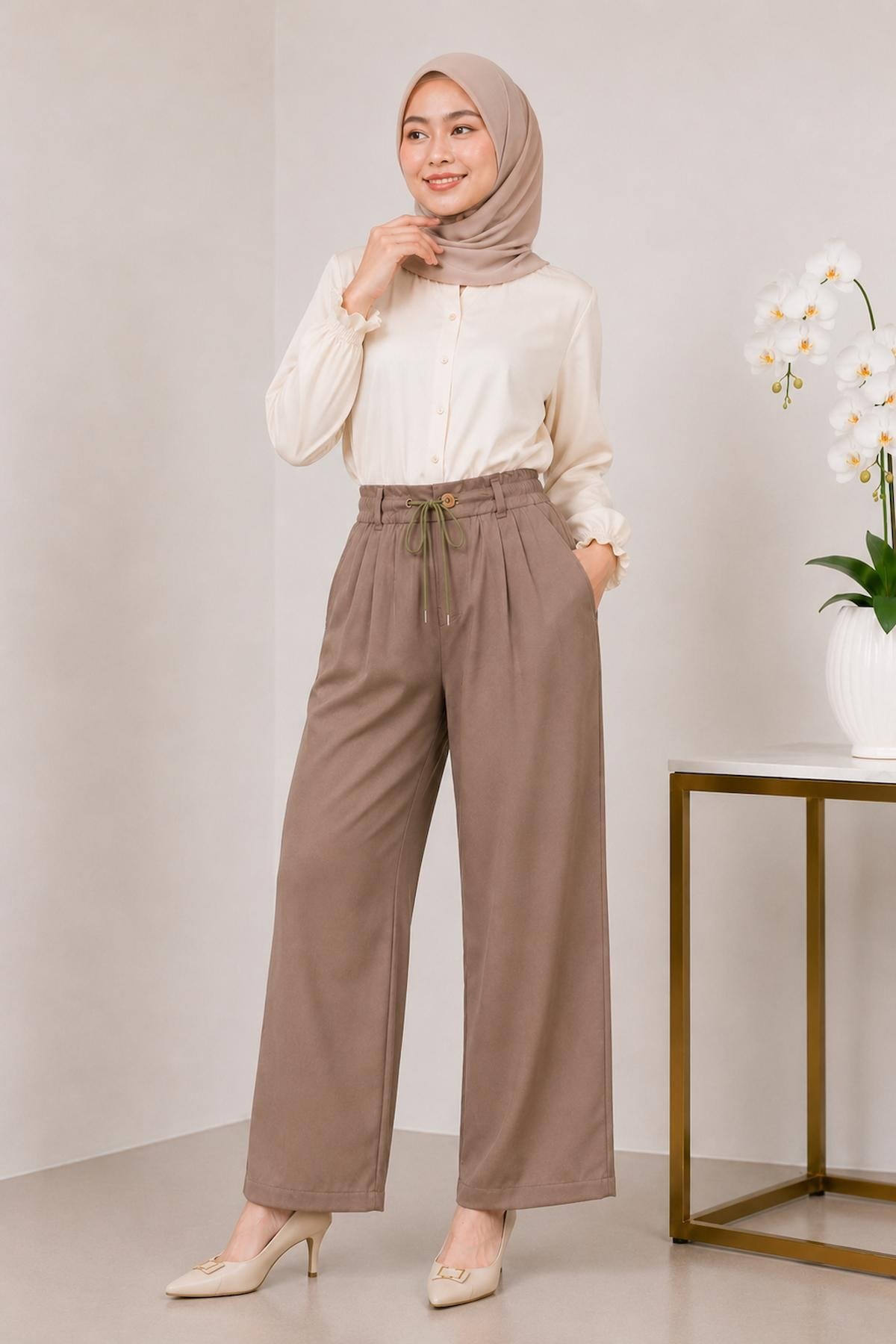 Jameera — Pants
