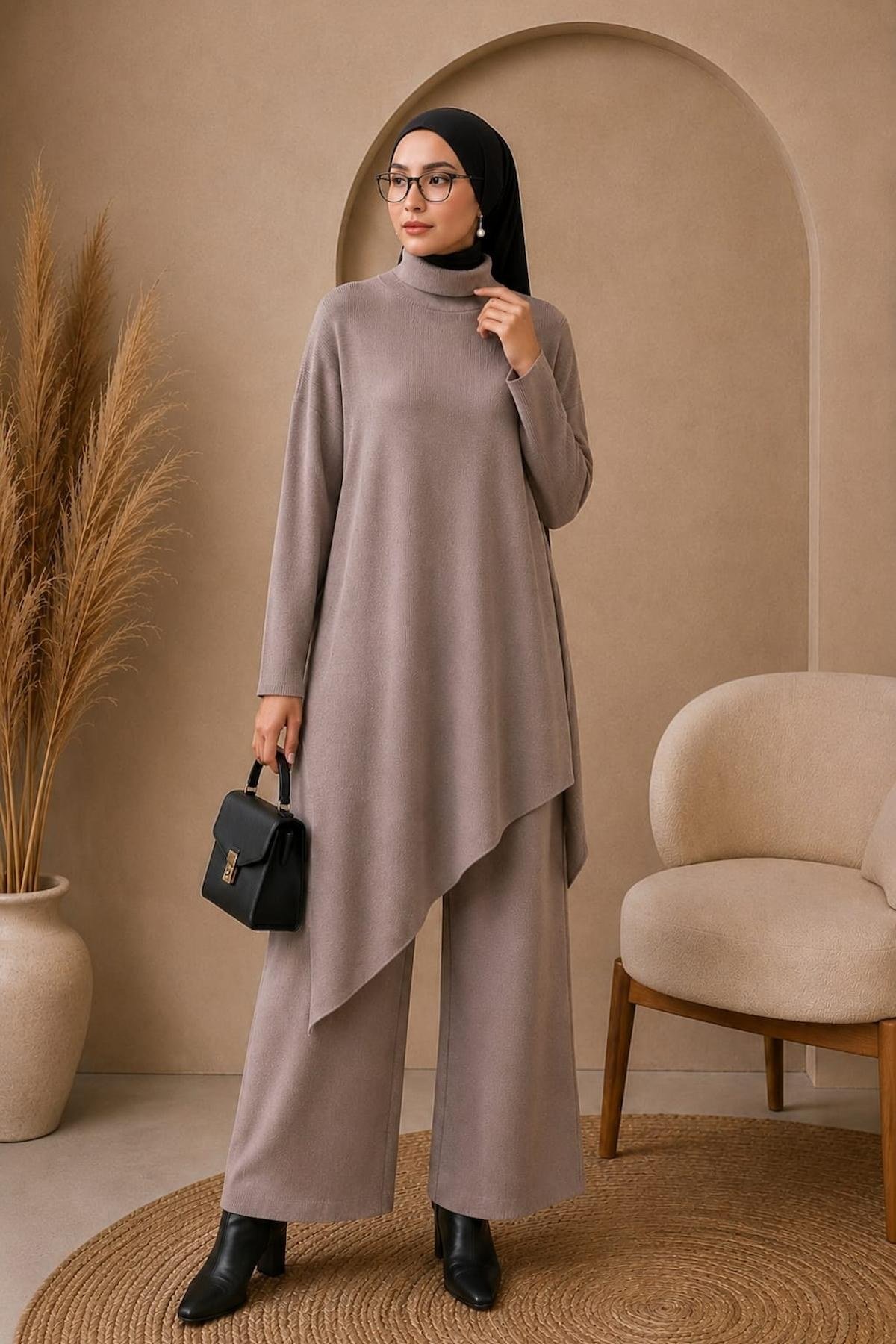 Lalisa — Turtleneck Blouse + Culotte